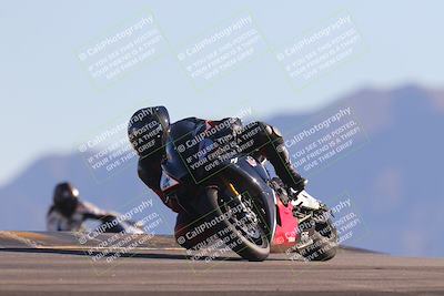media/Nov-06-2023-Moto Forza (Mon) [[ce023d0744]]/3-Intermediate Group/Session 5 (Turn 9)/